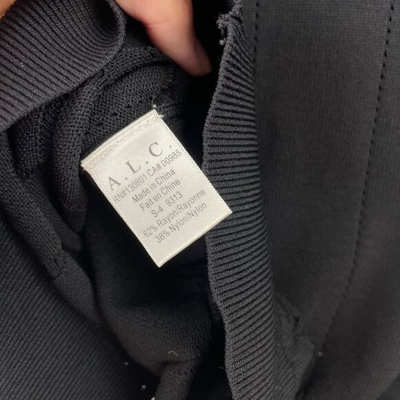 A.L.C. Black Short Sleeve Cropped Chevron Trim Sweater Size M - Picture 6 of 7